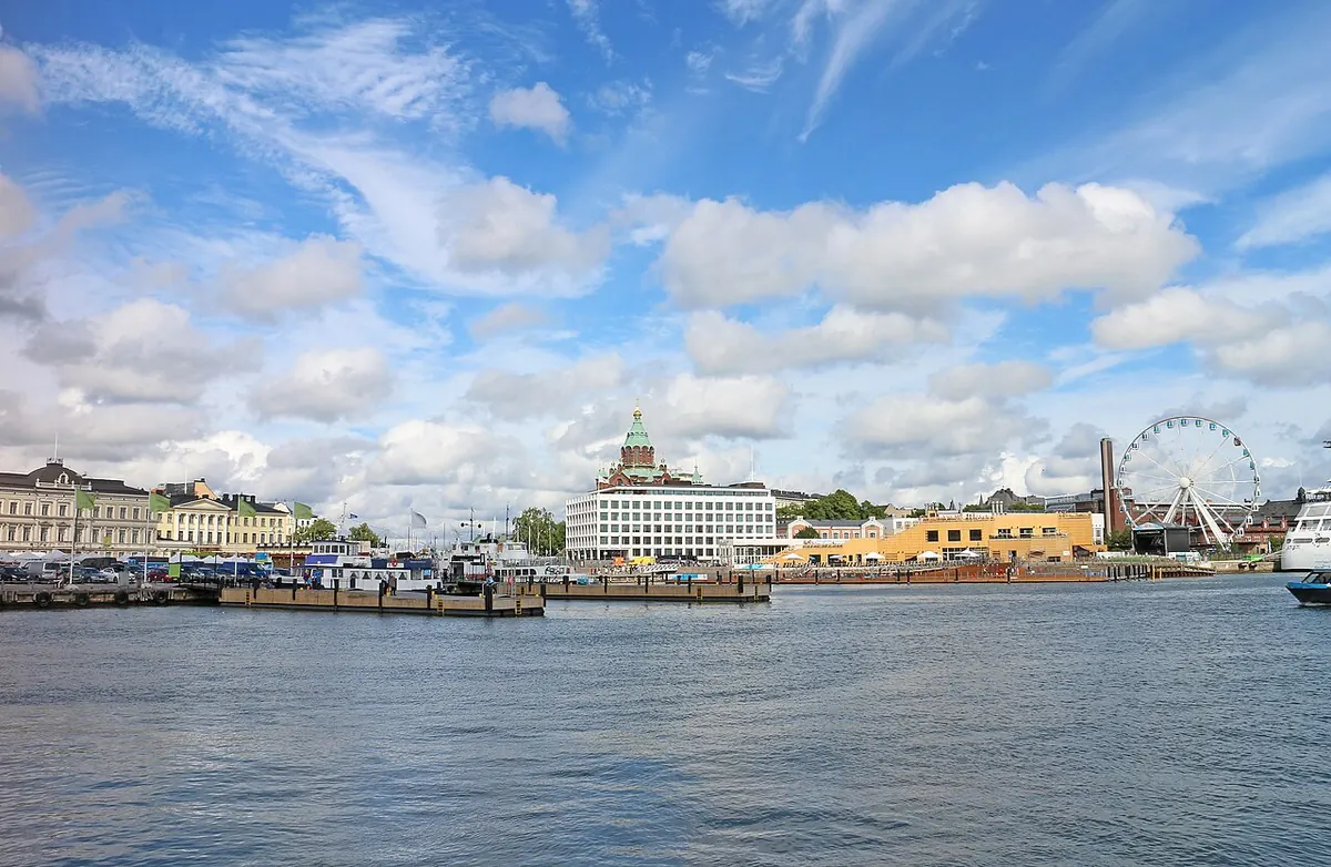 Le port d’Helsinki photographié en été.